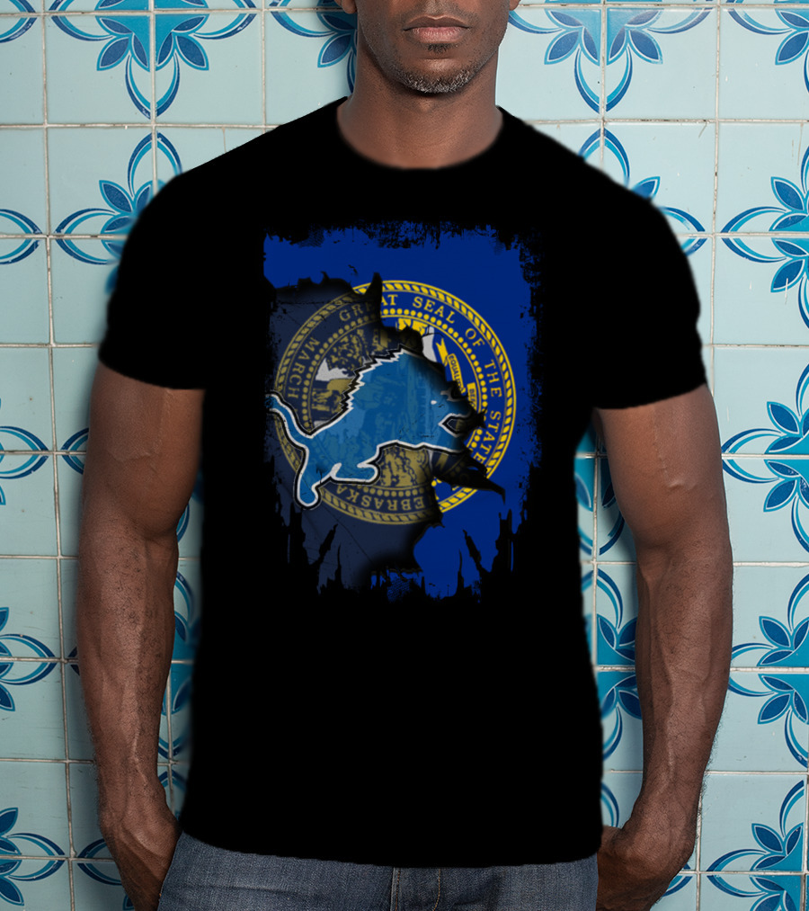 Great Seal Of Nebraska With Detroit Lions T-Shirt