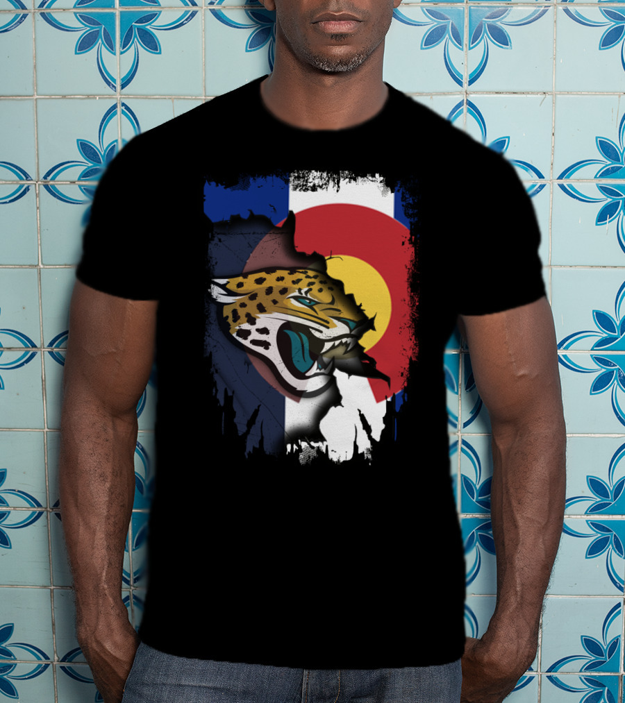 Colorado Flag With Jaguars Roaring Spirit T-Shirt