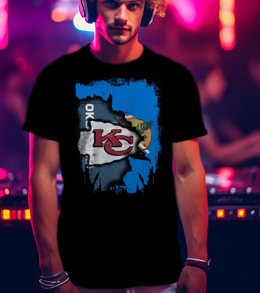 Oklahoma Chiefs Unity KC Logo With State Flag T-Shirt
