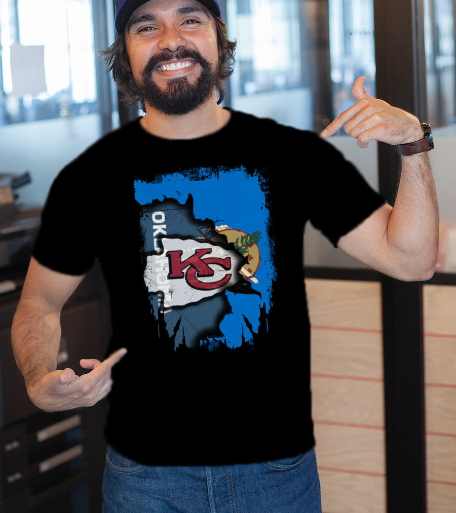 Oklahoma Chiefs Unity KC Logo With State Flag T-Shirt