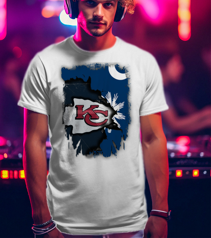 KC Chiefs Meet South Carolina Flag United T-Shirt