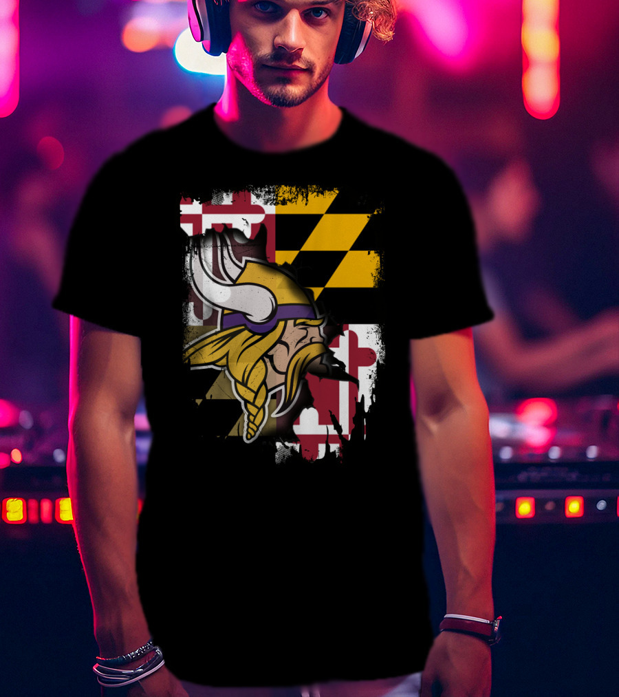 Vikings Helmet Art With Maryland Flag Background T-Shirt