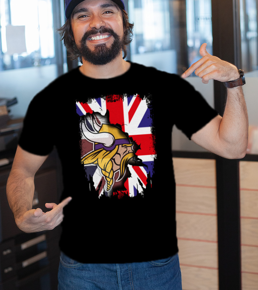 United Kingdom Flag With Viking Warrior Helmet T-Shirt