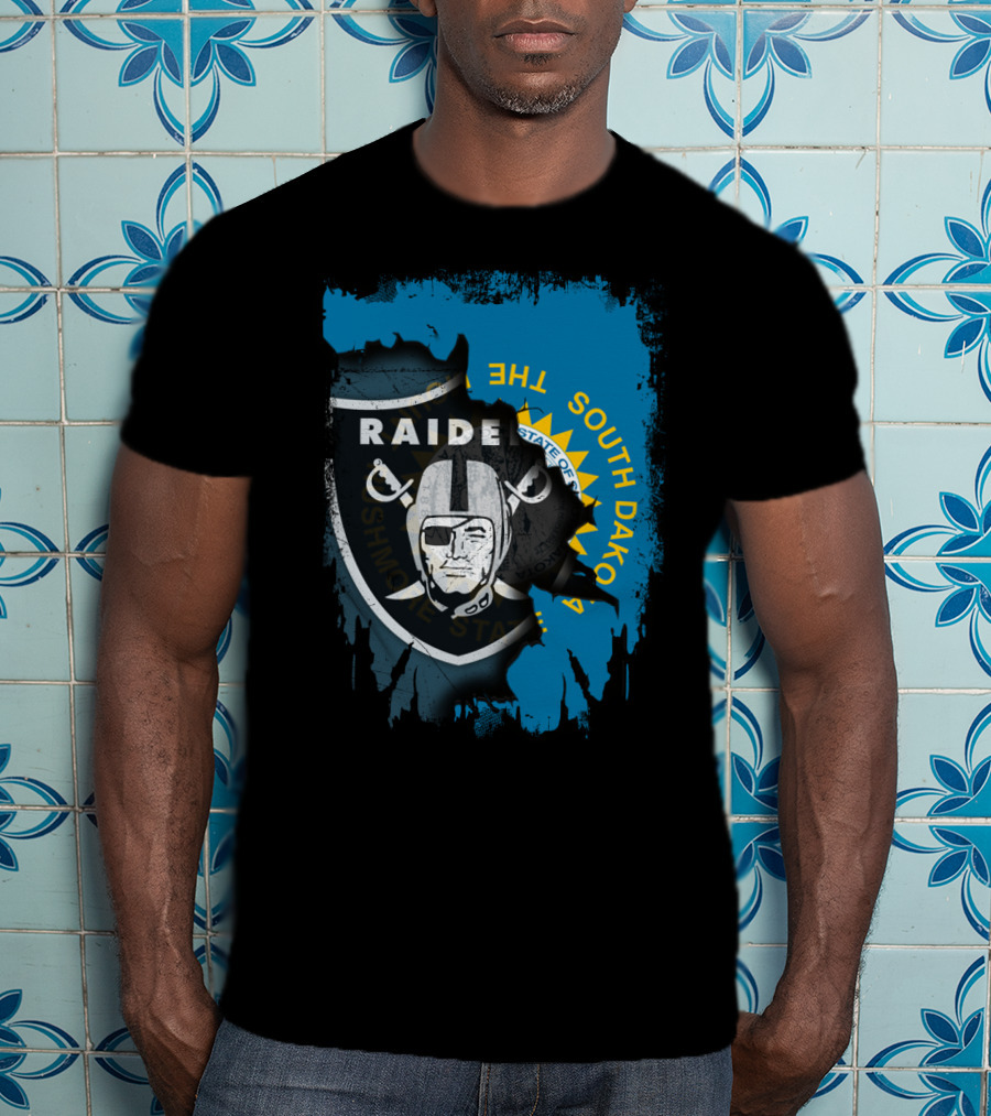 South Dakota Raiders Shield With State Flag Elements T-Shirt