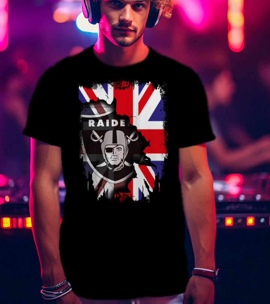 Raider Helmet With Union Jack Flag Fusion T-Shirt