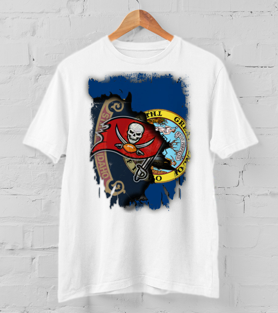 Idaho State Meets Buccaneers Flag Fusion T-Shirt