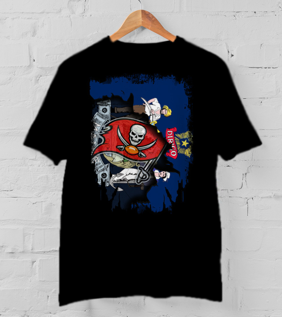 Pirate Flag Emblem And Maine State Symbols United With Dirigo Banner T-Shirt