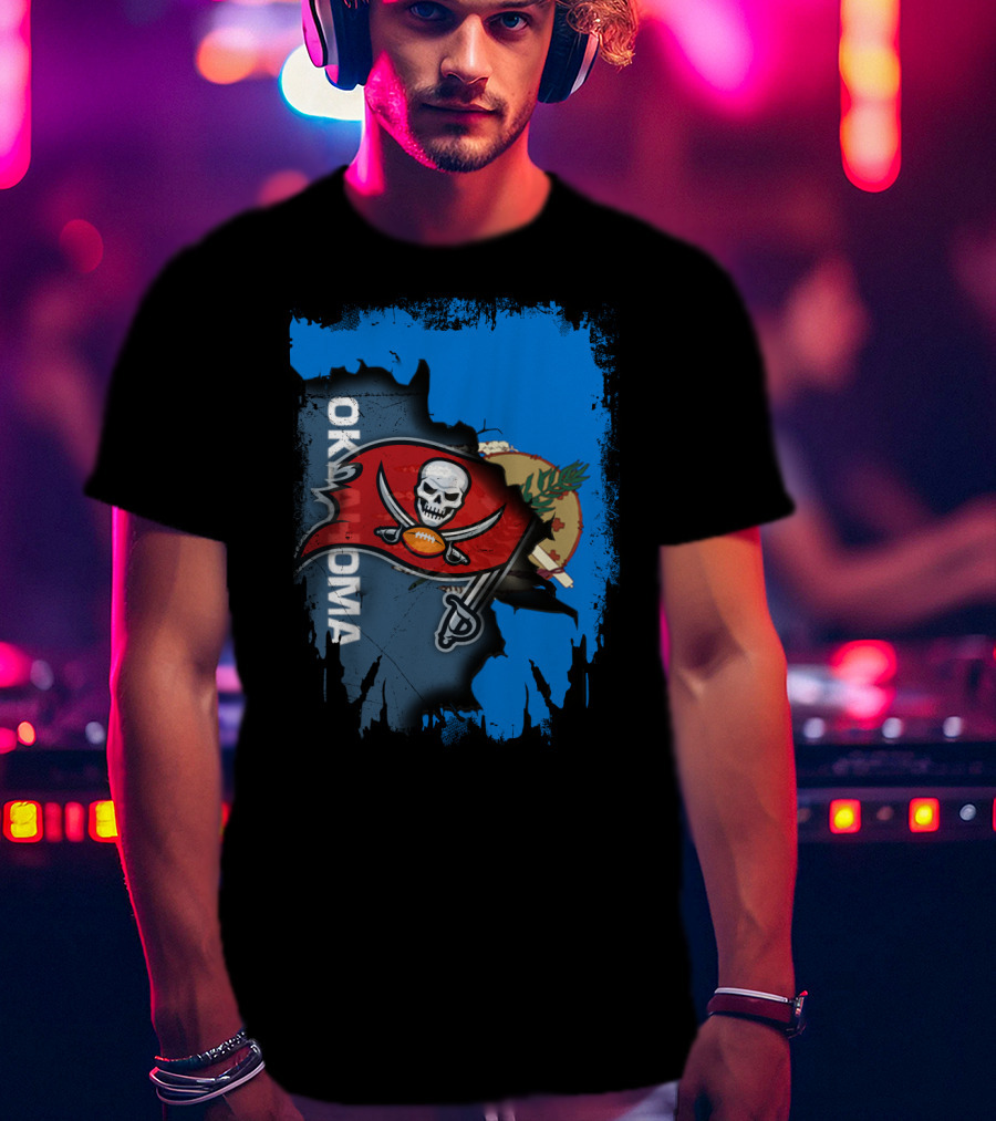 OKLAHOMA Buccaneers Flag Symbol With State Backdrop T-Shirt