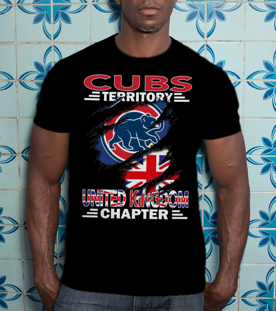 Cubs Territory United Kingdom Chapter Cubs Bear Logo With Union Jack Background T-Shirt