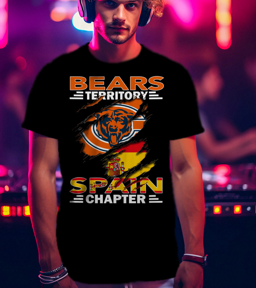 Bears Territory Spain Chapter Chicago Bears Flag T-Shirt