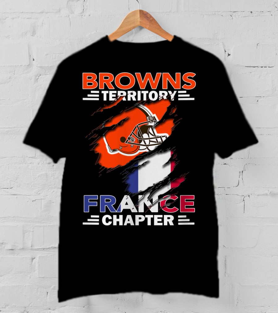 Browns Territory France Chapter Helmet And Flag T-Shirt