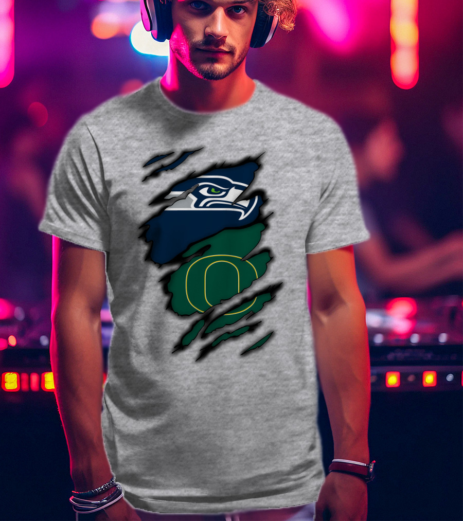 Seattle Seahawks Oregon Ducks Logo Fusion T-Shirt