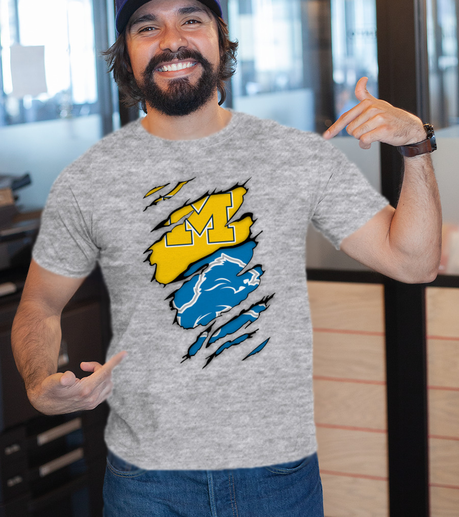 Detroit Loins Michigan M Wolverine Lion Claw Marks T-Shirt