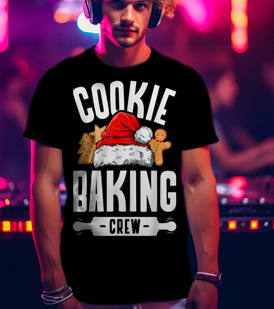 Cookie Baking Crew Christmas Santa Hat Gingerbread Family T-Shirt