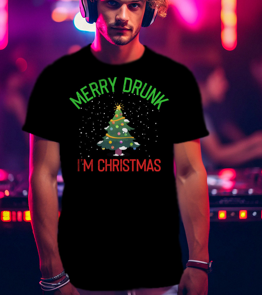Merry Drunk I'm Christmas Festive Holiday Tree Snowflakes T-Shirt