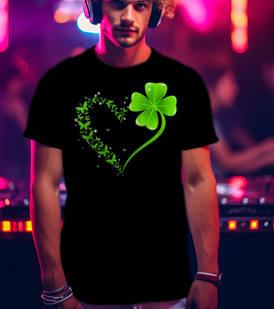 Heart Shamrock Butterfly St Patrick's Day Green Clover T-Shirt