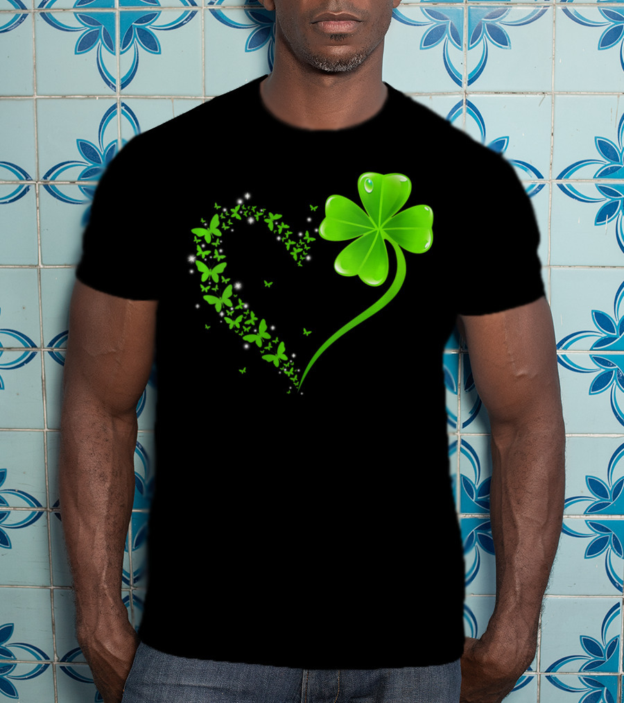 Heart Shamrock Butterfly St Patrick's Day Green Clover T-Shirt