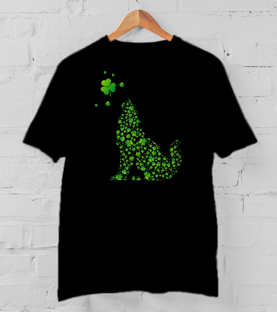 Shamrock Wolf Howling With Green Clover T-Shirt