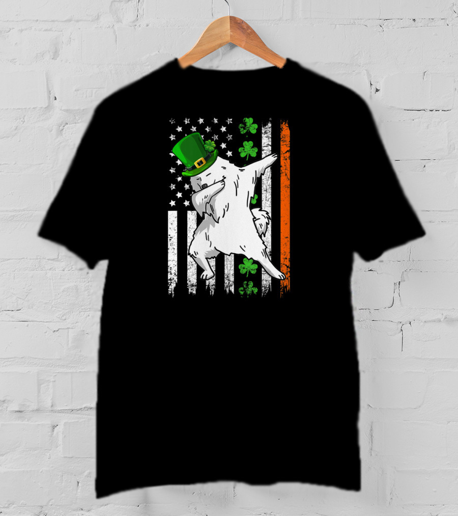 Dabbing Samoyed Leprechaun Patrick Irish Flag Shamrocks T-Shirt