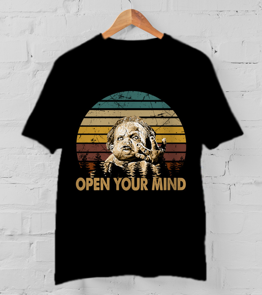 Total Recall Open Your Mind Vintage Sunset Stripes T-Shirt