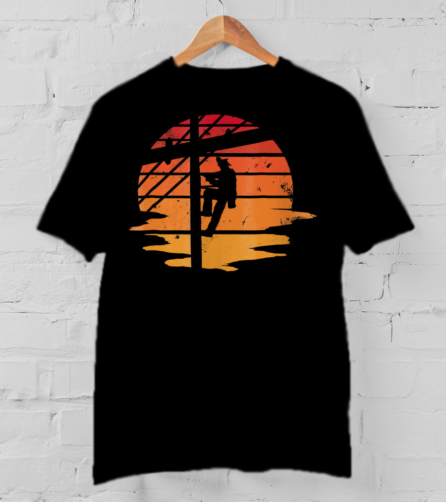 Vintage Distressed Sunset Lineman Electricians T-Shirt