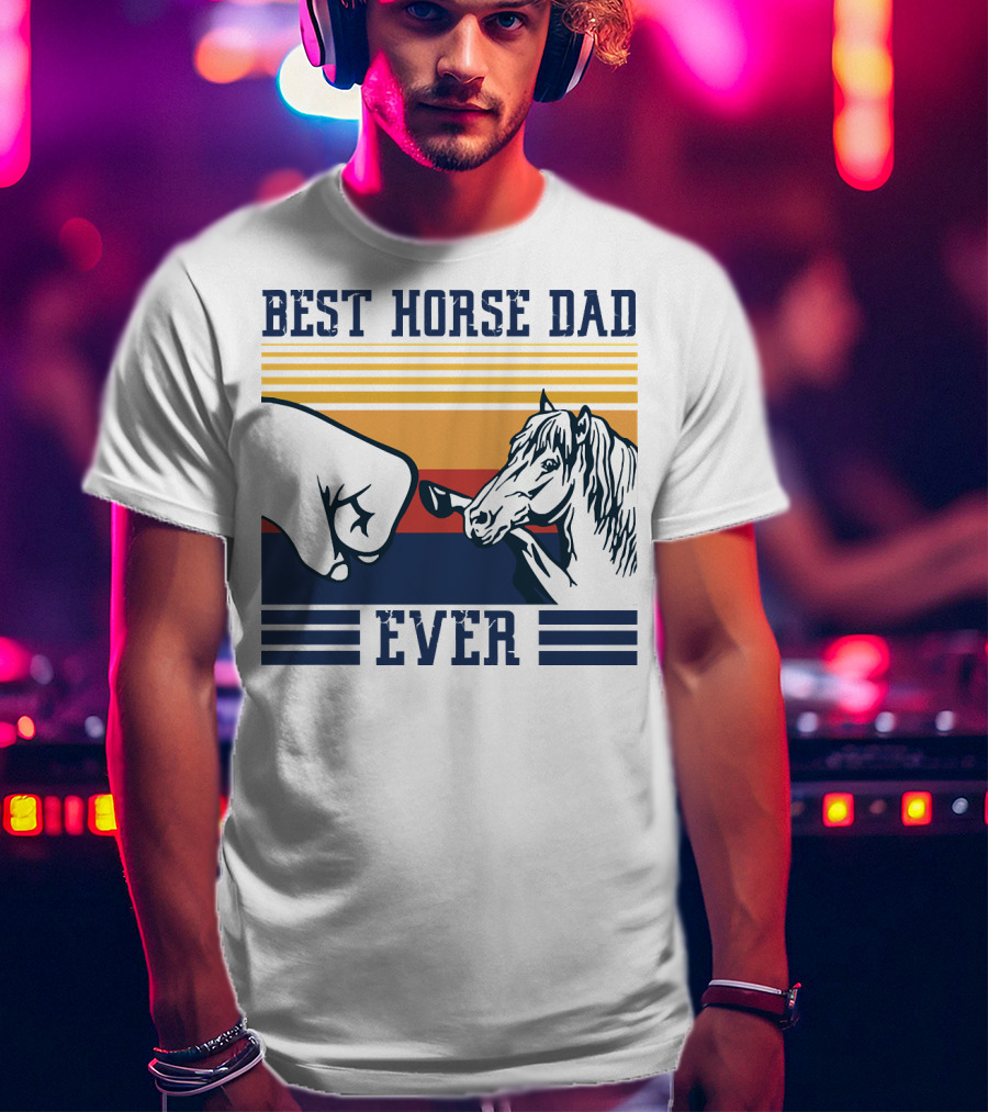 Best Horse Dad Ever Fist Bump Vintage Father T-Shirt