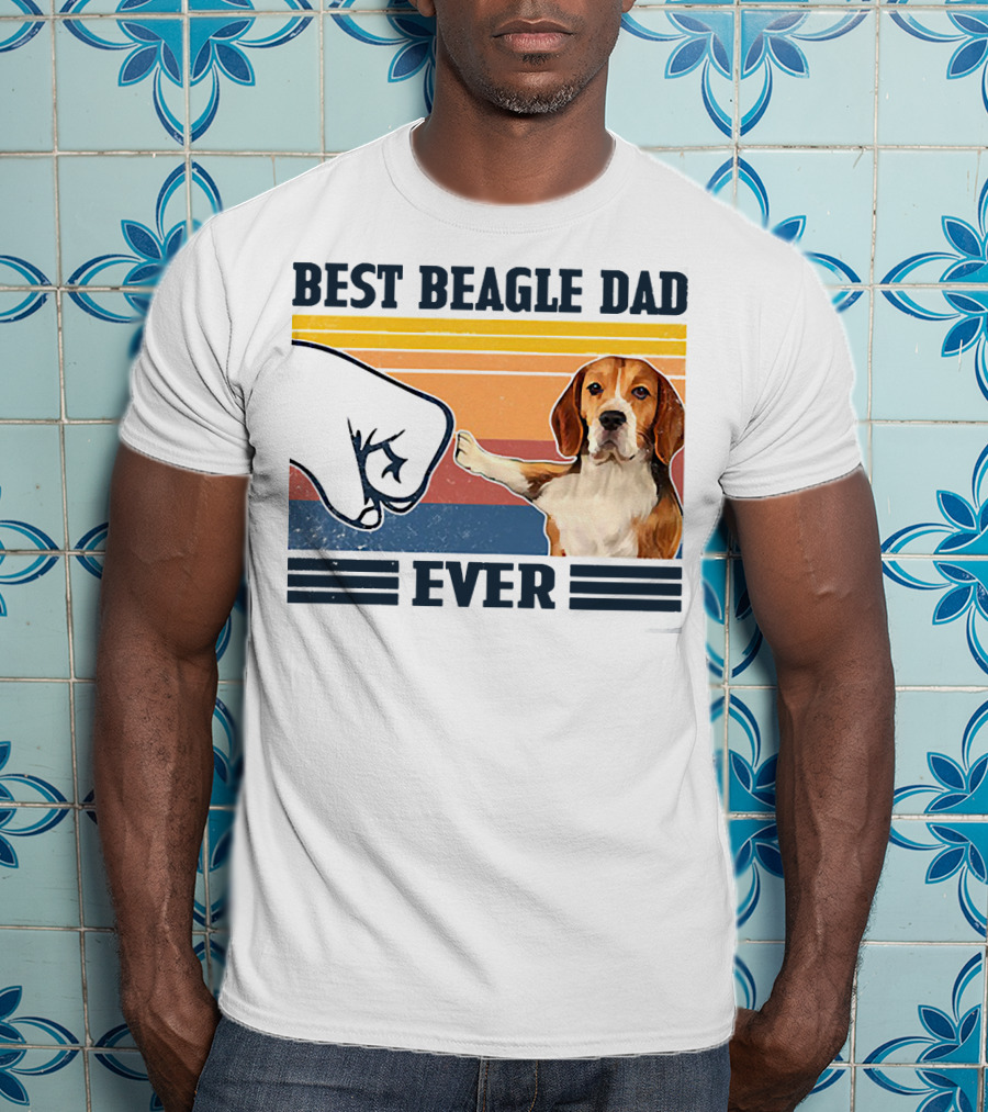 Best Beagle Dad Ever Vintage Fist Bump T-Shirt