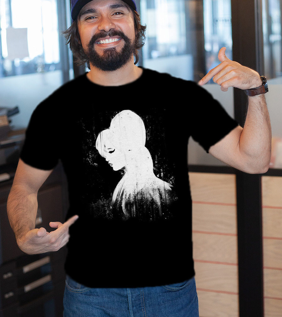 Amy Winehouse Back To Black Silhouette Iconic T-Shirt