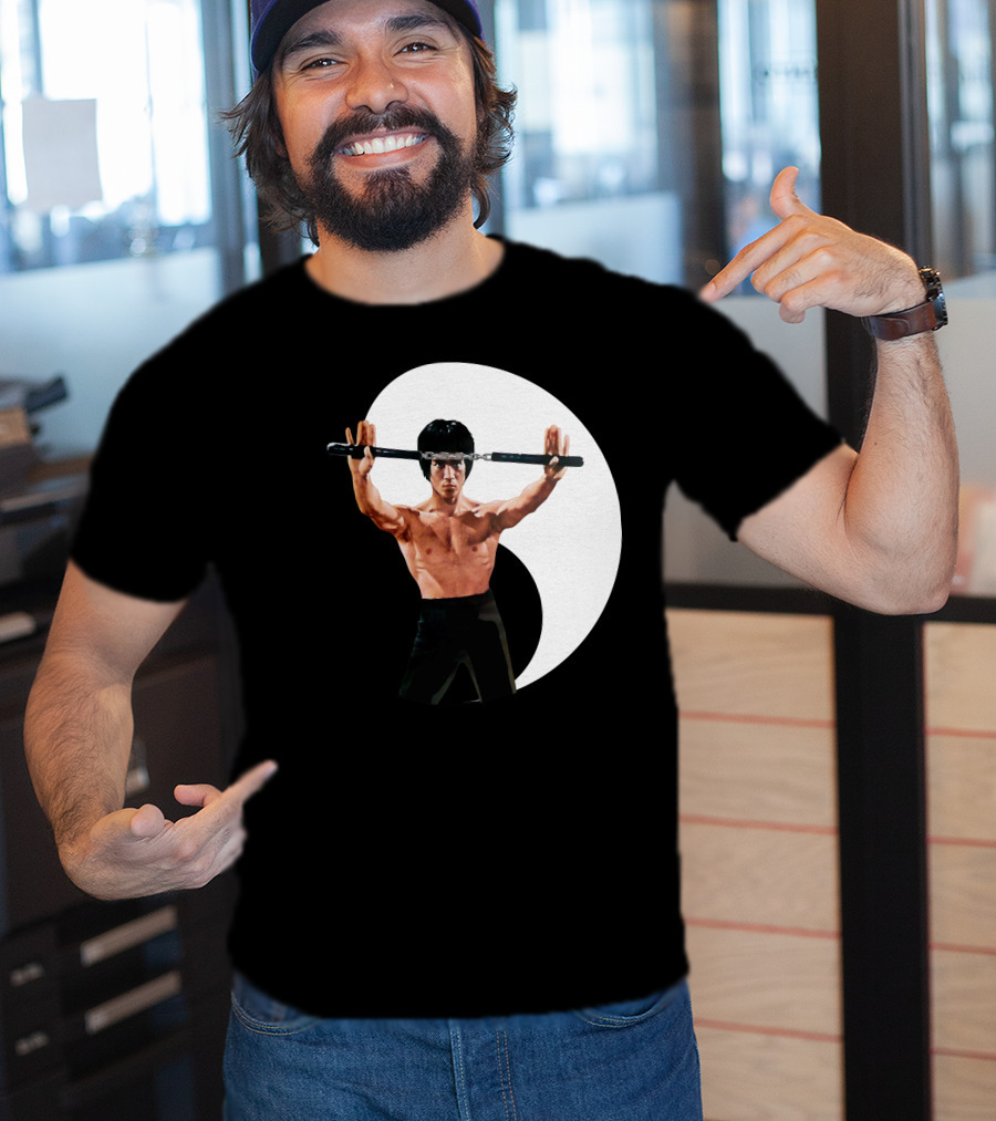 Bruce Lee Nunchaku Pose Yin Yang Martial Arts T-Shirt