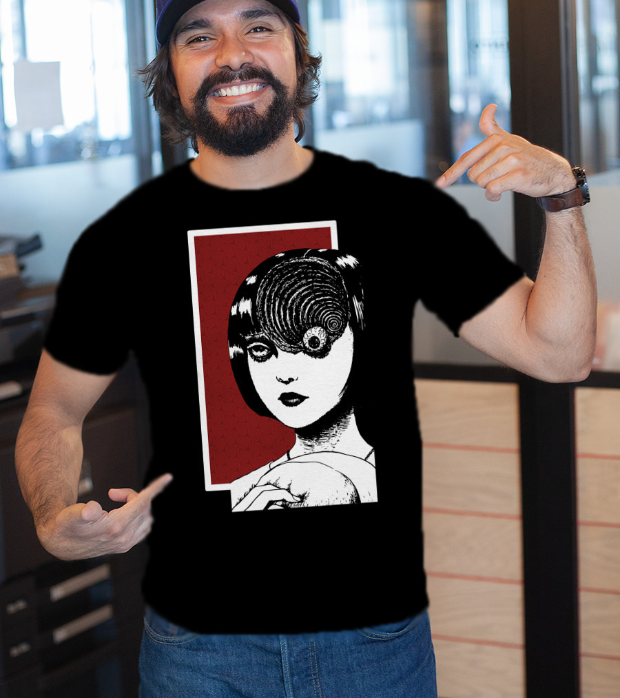 Junji Ito Uzumaki The Great Spiral Horror Manga Face With Spiral Eye T-Shirt