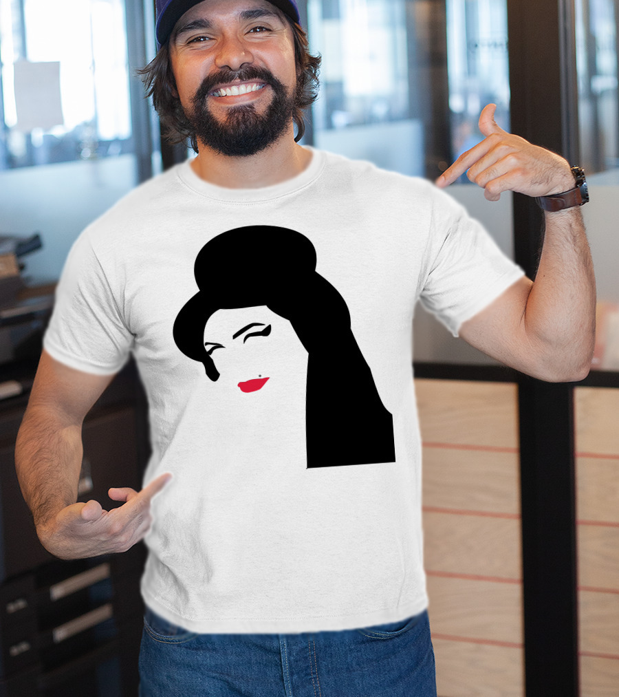 Amy Winehouse Iconic T-Shirt