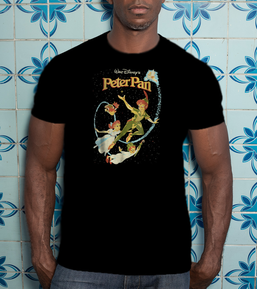 Walt Disney's Peter Pan With Tinker Bell And Darling Family Flight T-Shirt