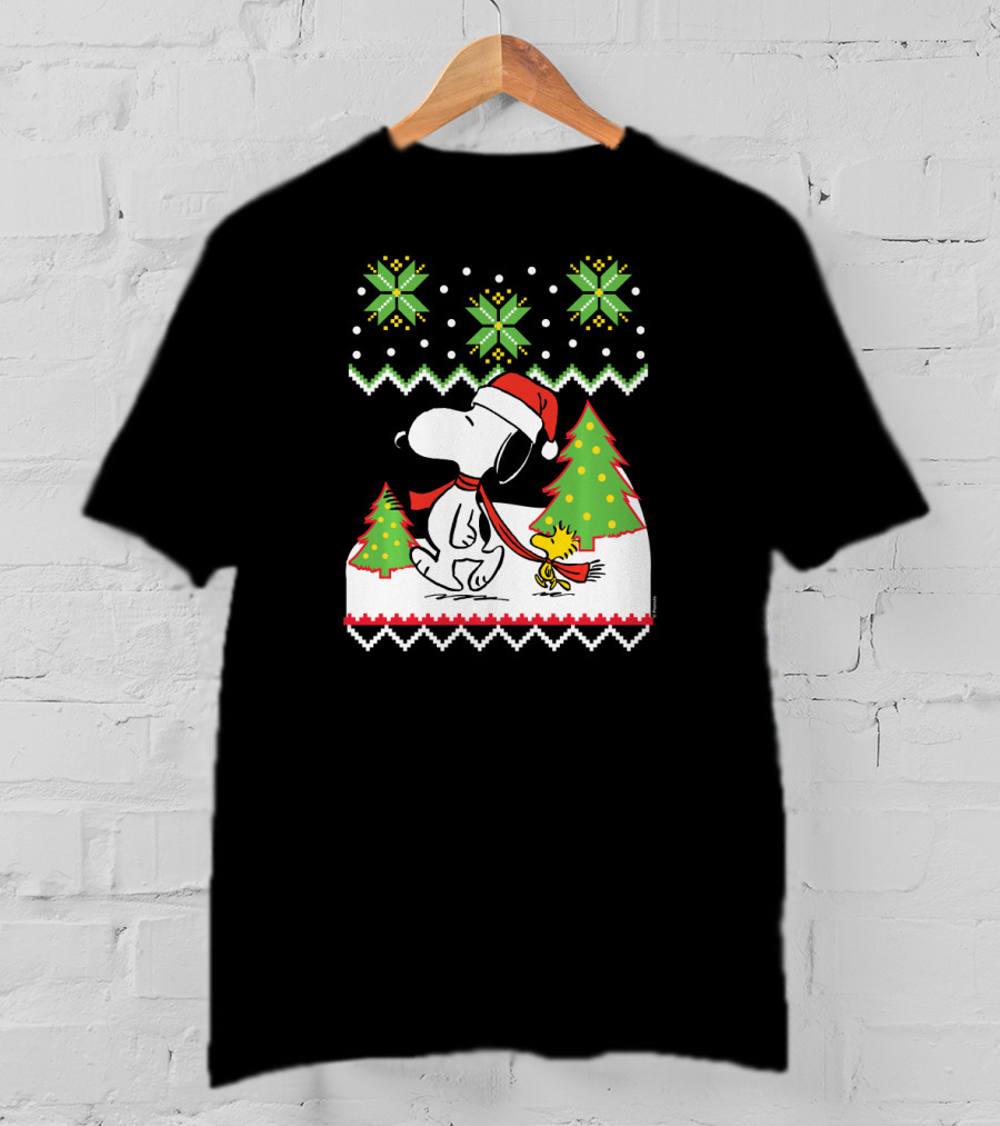 Peanuts Santa Snoopy Woodstock Snow Christmas Trees T-Shirt