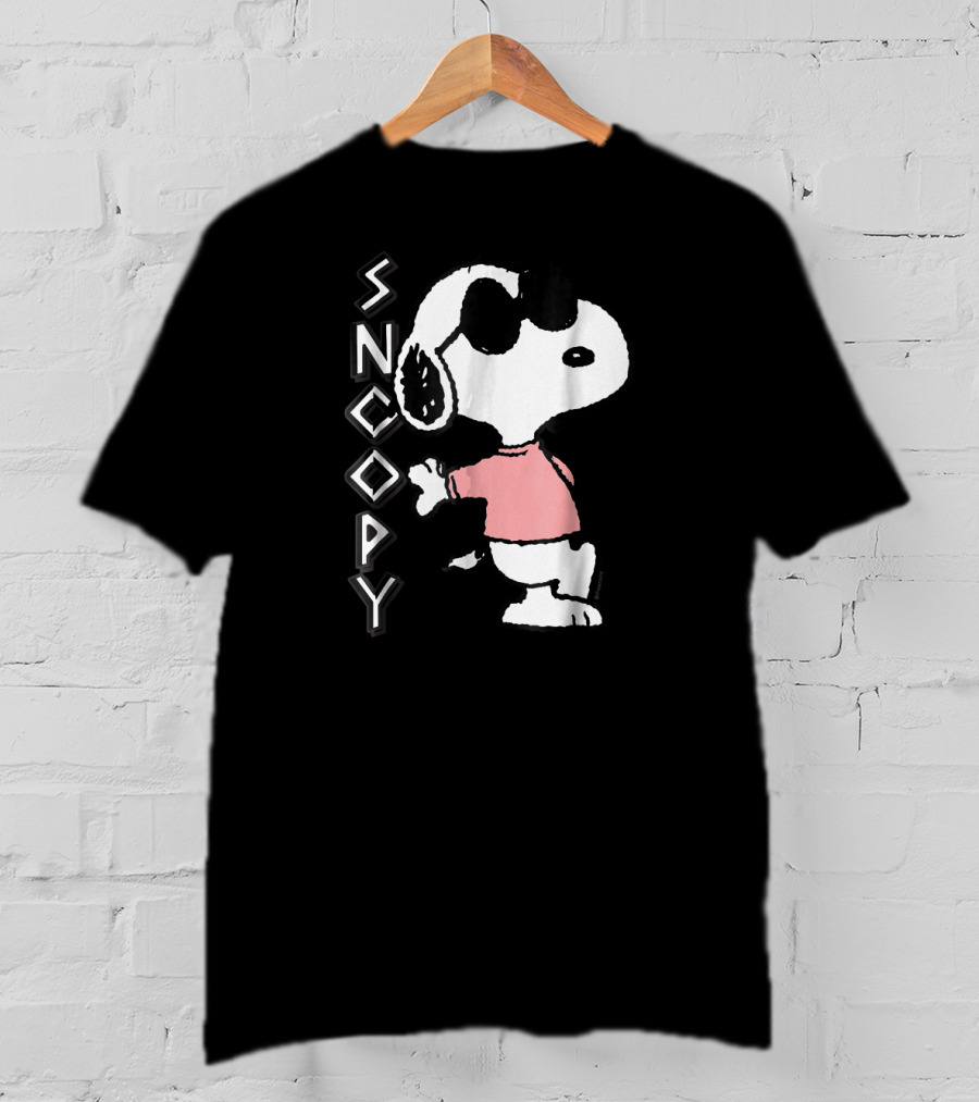 Snoopy In Pink Shirt Cool Peanuts Vibe T-Shirt