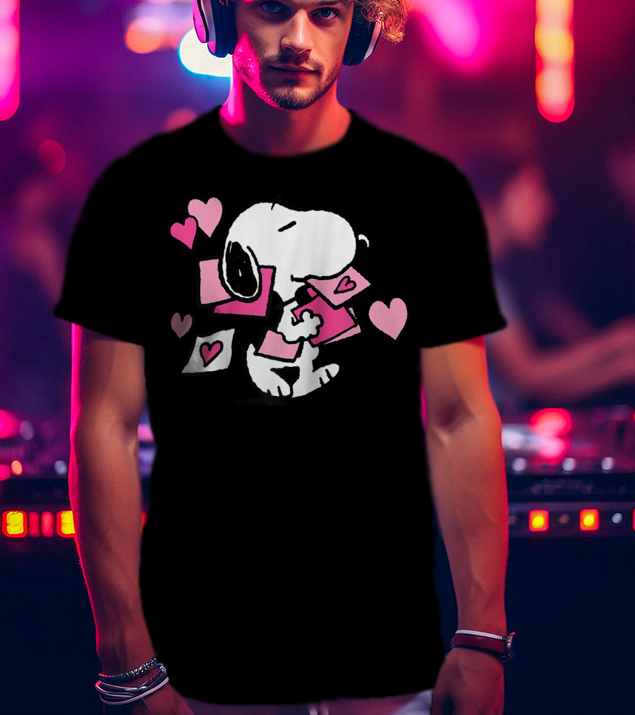 Peanuts Valentines Snoopy Carrying Hearts And Envelopes T-Shirt