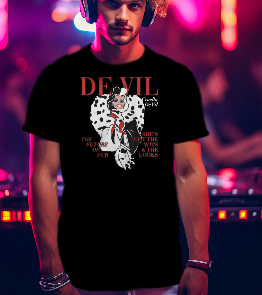 Cruella De Vil Magazine Cover The Future Of Fur She's Got The Wits And Looks Disney Villains T-Shirt