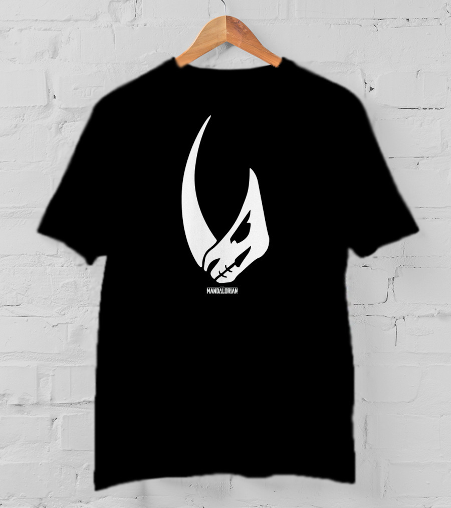 Star Wars The Mandalorian Mudhorn Mandalorian Signet T-Shirt