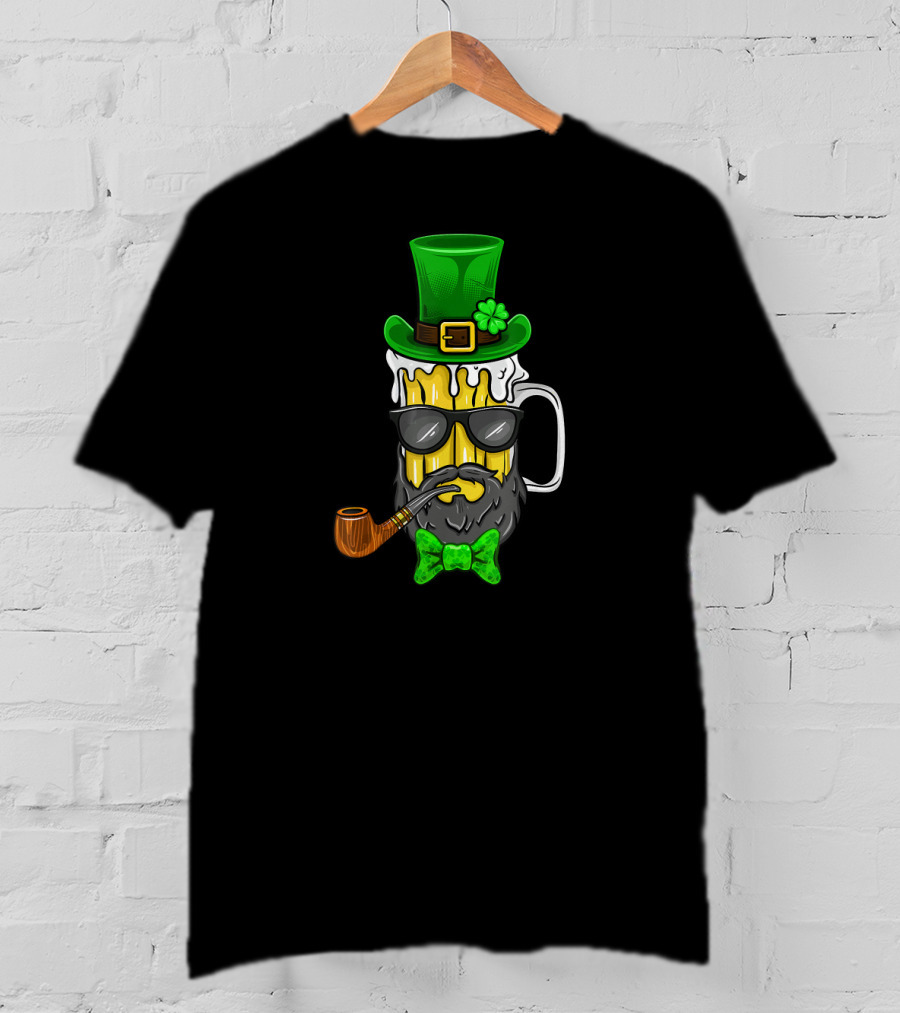 St Patricks Day Leprechaun Beer Mug With Beard And Green Hat T-Shirt