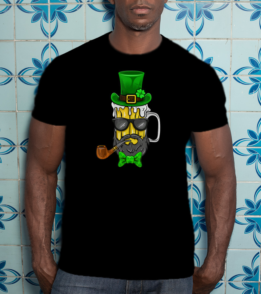 St Patricks Day Leprechaun Beer Mug With Beard And Green Hat T-Shirt