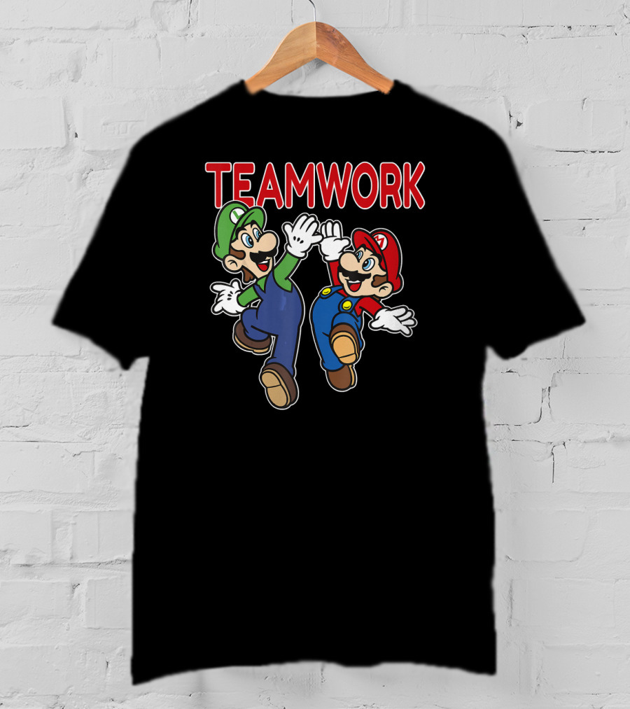 Super Mario Luigi Teamwork High Five T-Shirt