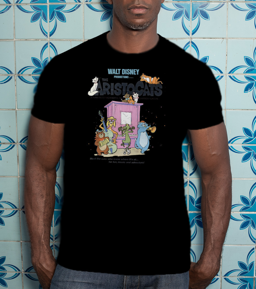 WALT DISNEY PRODUCTIONS Presents The Aristocats Cats Playing Music Together With Friends T-Shirt