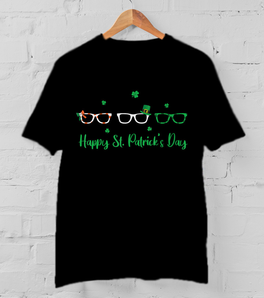 Happy St Patrick's Day Optometrist Glasses Shamrock Hat T-Shirt