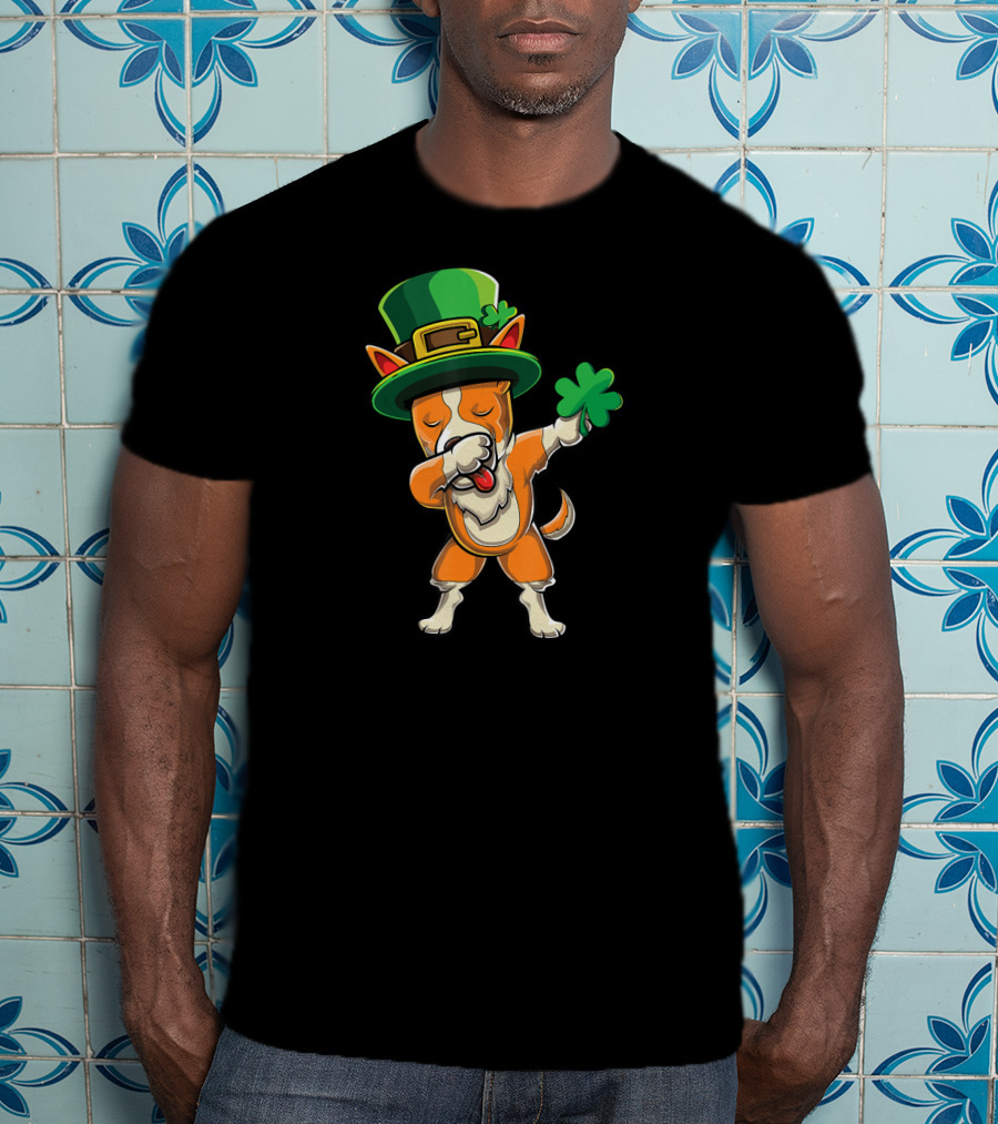 Leprechaun Hat Corgi Dabbing Shamrock St Paddys Day T-Shirt