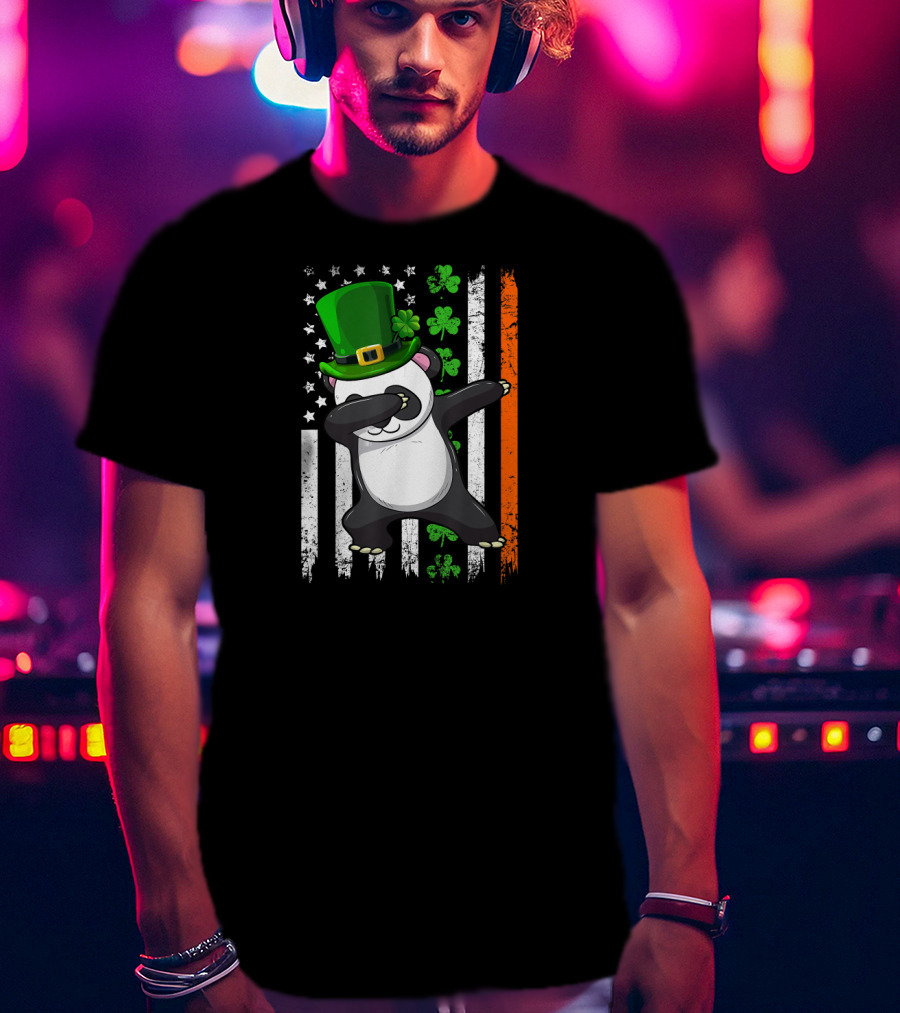 Dabbing Panda Leprechaun Shamrock Green Hat St Patrick's Day Irish Flag T-Shirt