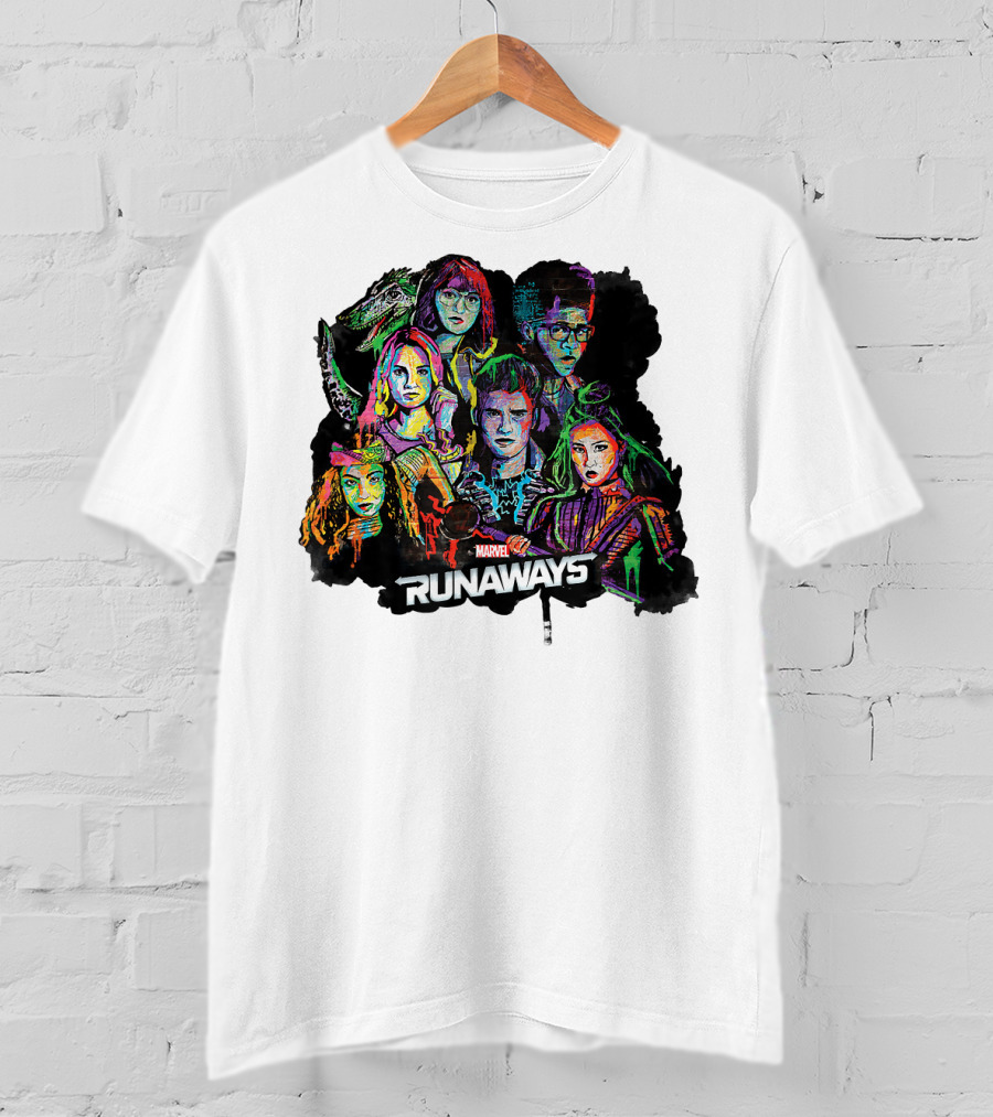 Marvel Runaways Vibrant Character Portraits Group Shot T-Shirt
