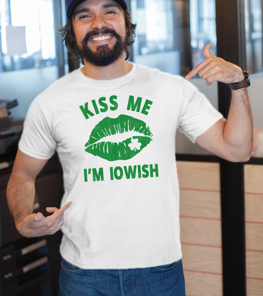 Kiss Me I'm Iowish St Patrick's Day Green Lips With Clover T-Shirt