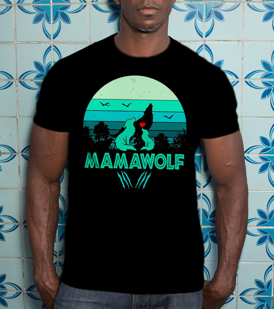 MAMAWOLF Babies Mom Vintage Wolf Heart Moon T-Shirt