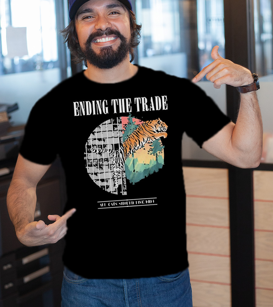 Ending The Trade All Cats Should Live Free Tiger Leaping From Bars T-Shirt