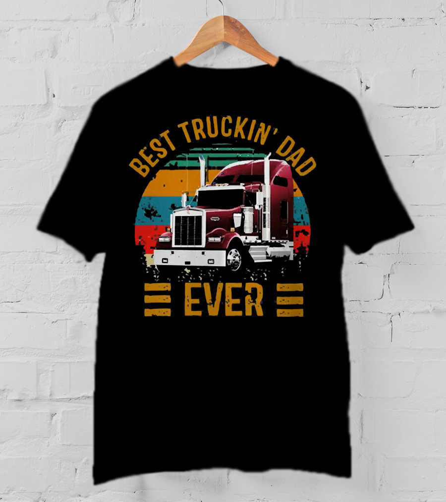 Best Truckin’ Dad Ever Vintage Striped Semi Truck T-Shirt