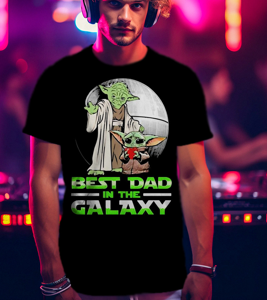Best Dad In The Galaxy With Yoda And Baby Yoda T-Shirt